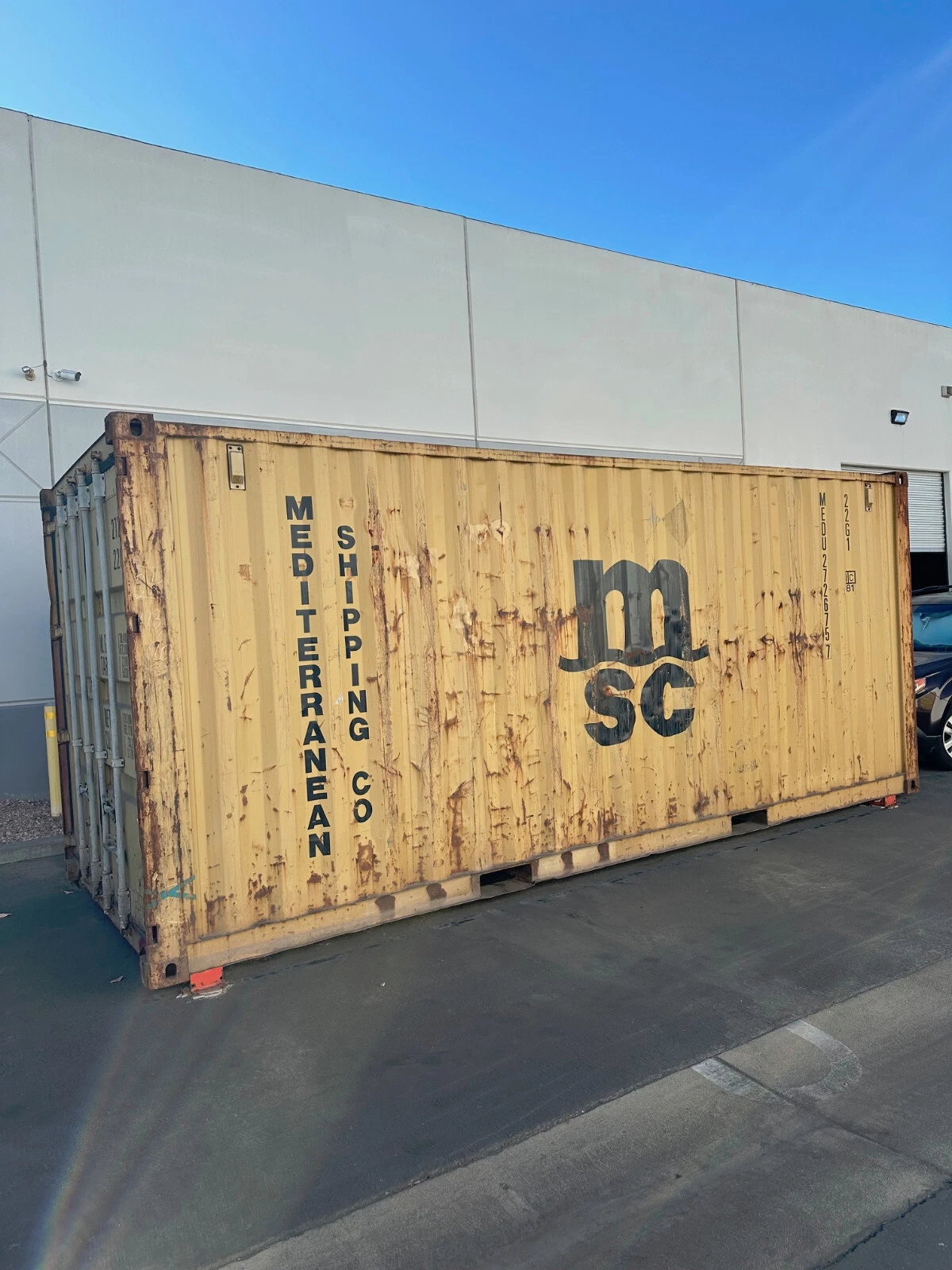 Used 20ft Conex Shipping / Storage Container – Yellow/Gold – Priced to Sell! 4 Used 20ft Conex Shipping / Storage Container – Yellow/Gold – Priced to Sell! - Image 4